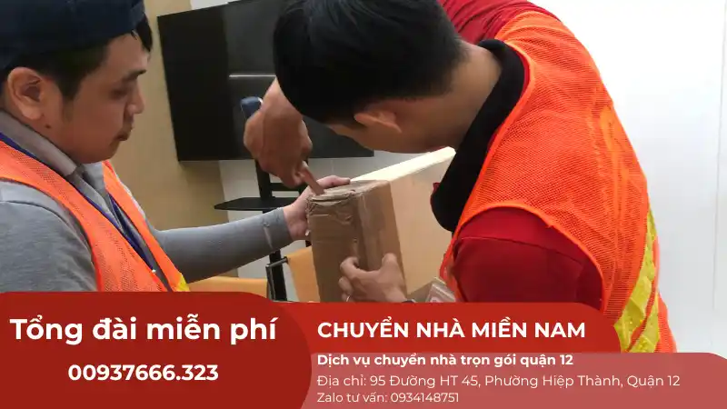 Nhân viên hỗ trợ tháo lắp tại nơi ở mới