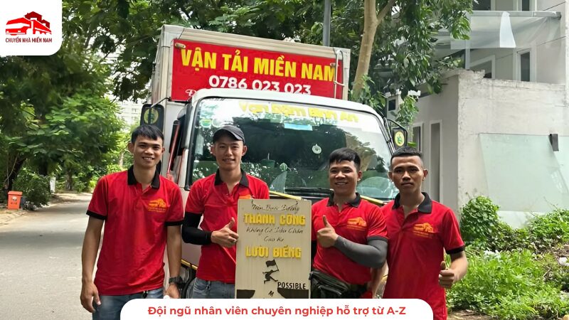 Đội ngũ chuyên nghiệp tận tâm hỗ trợ từ A-Z trong dịch vụ chuyển văn phòng.