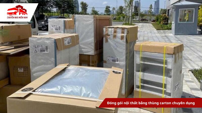 Đóng gói thiết bị nội thất bằng thùng chuyên dụng