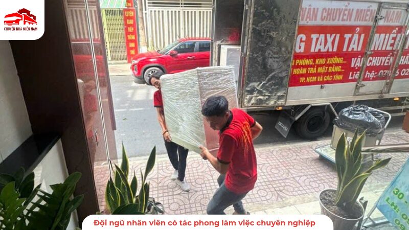 Tác phong làm việc của nhân viên chuyên nghiệp