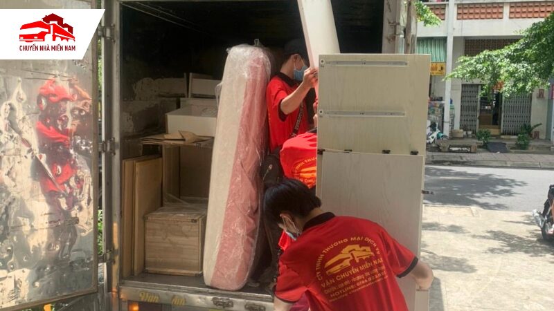Di dời đồ đạc cẩn thận và an toàn