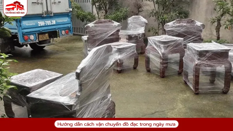 Hướng dẫn cách vận chuyển đồ đạc trong ngày mưa