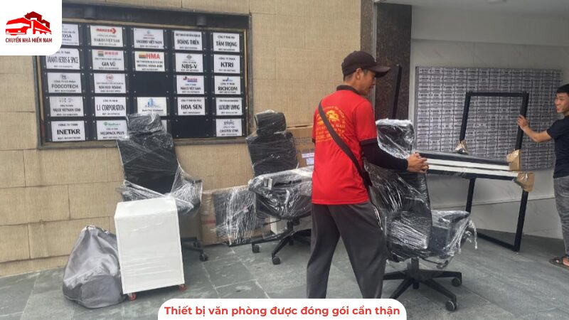 Thiết bị văn phòng được đóng gói cẩn thận