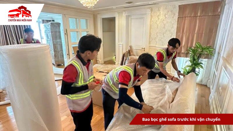Bao bọc ghế sofa trước khi vận chuyển
