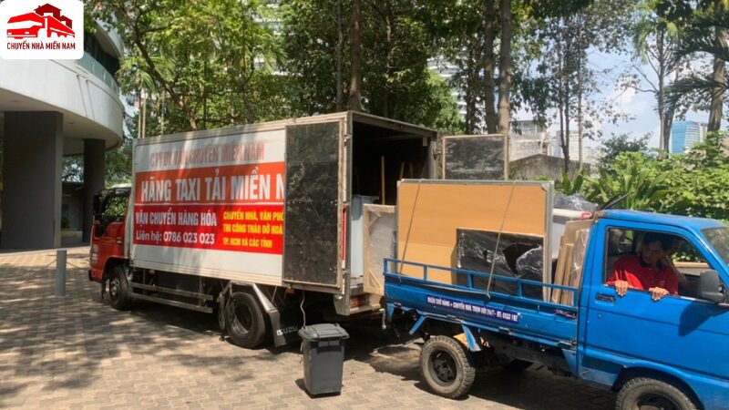Xe tải chở đồ đa trọng tải