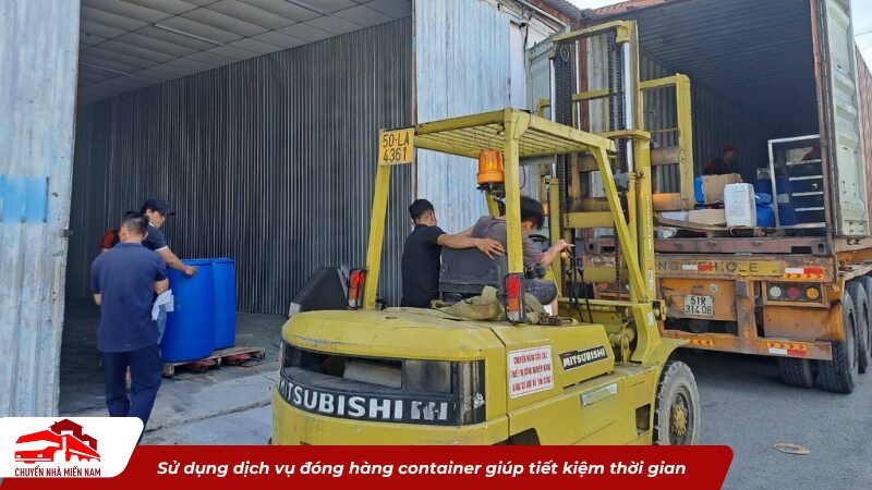 sử dụng dịch vụ đóng hàng container giúp tiết kiệm thời gian