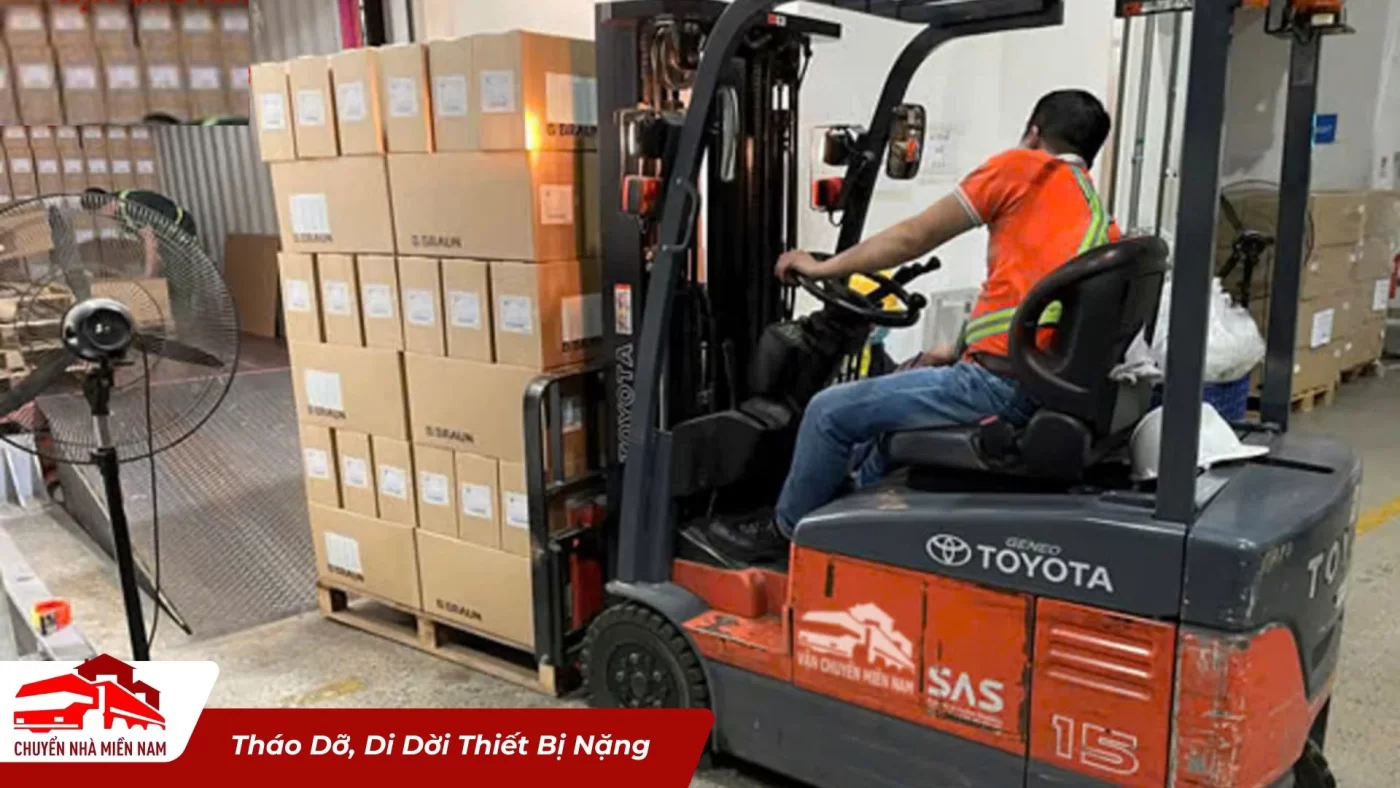 Tháo dỡ di dời thiết bị nặng