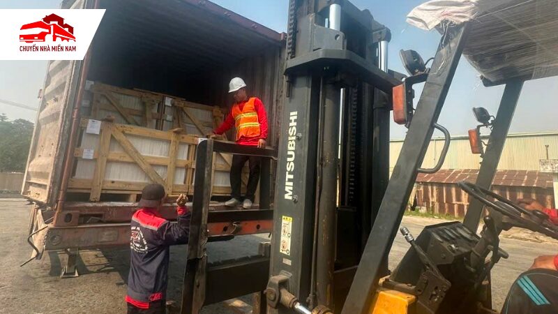 Thuê xe nâng tại Trảng Bàng uy tín