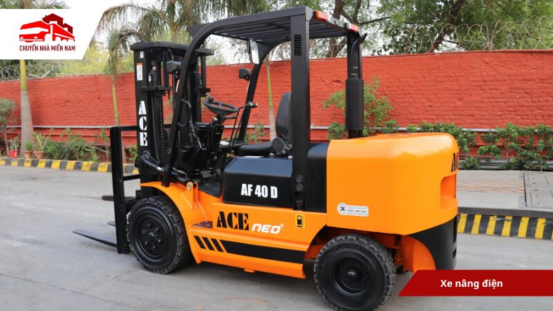 Xe nâng điện hiện đại tại Trảng Bàng