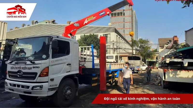 Đội ngũ tài xế kinh nghiệm vận hành an toàn